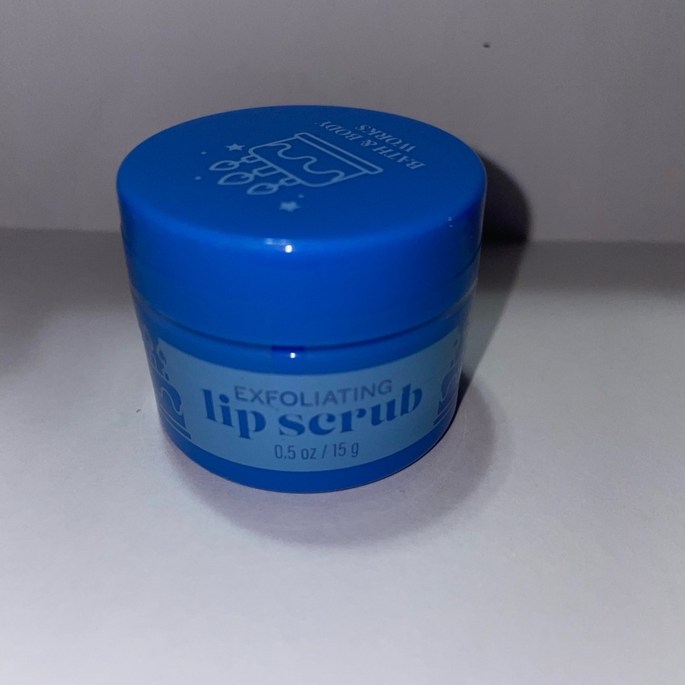 Bath & Body Works Birthday Frosting Candy Lip Scrub